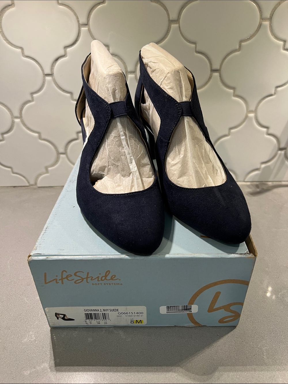Life Stride Navy Suede T-Strap Pumps